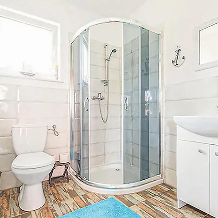 2 Bedroom Stunning In ウストカ